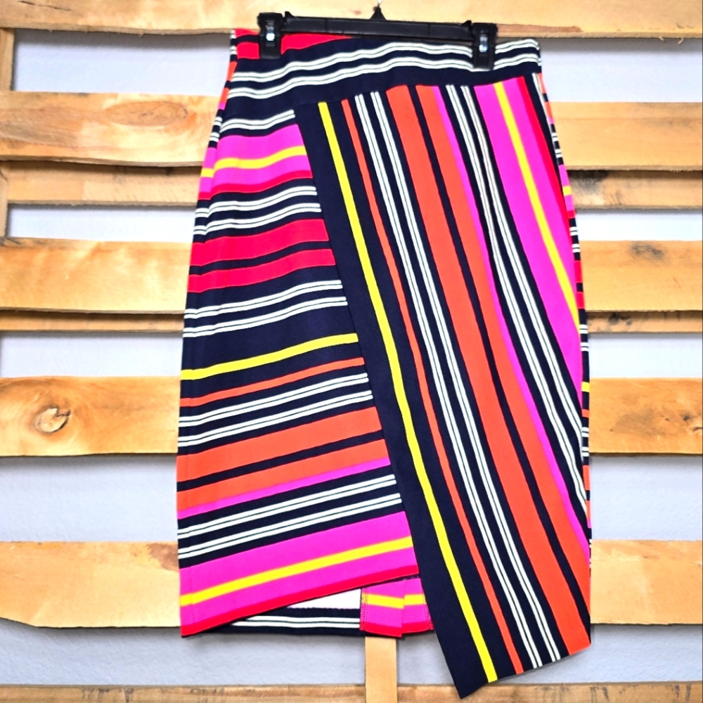ECI Red and Pink Striped Skirt Size:M
